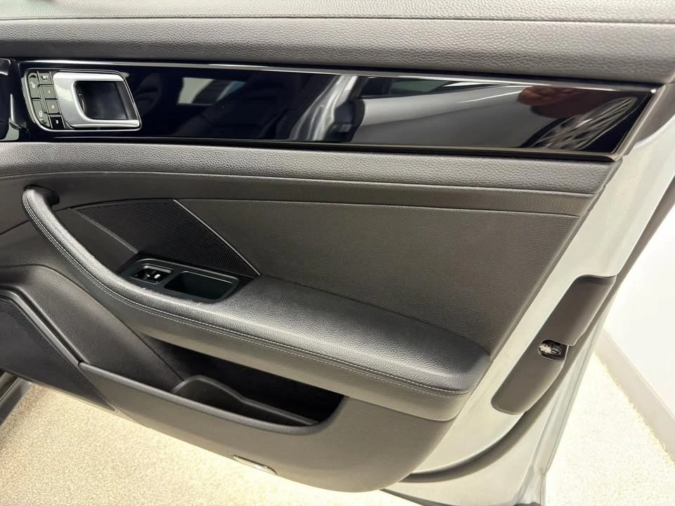 2018 Porsche 971 Panamera - Image 13 of 20