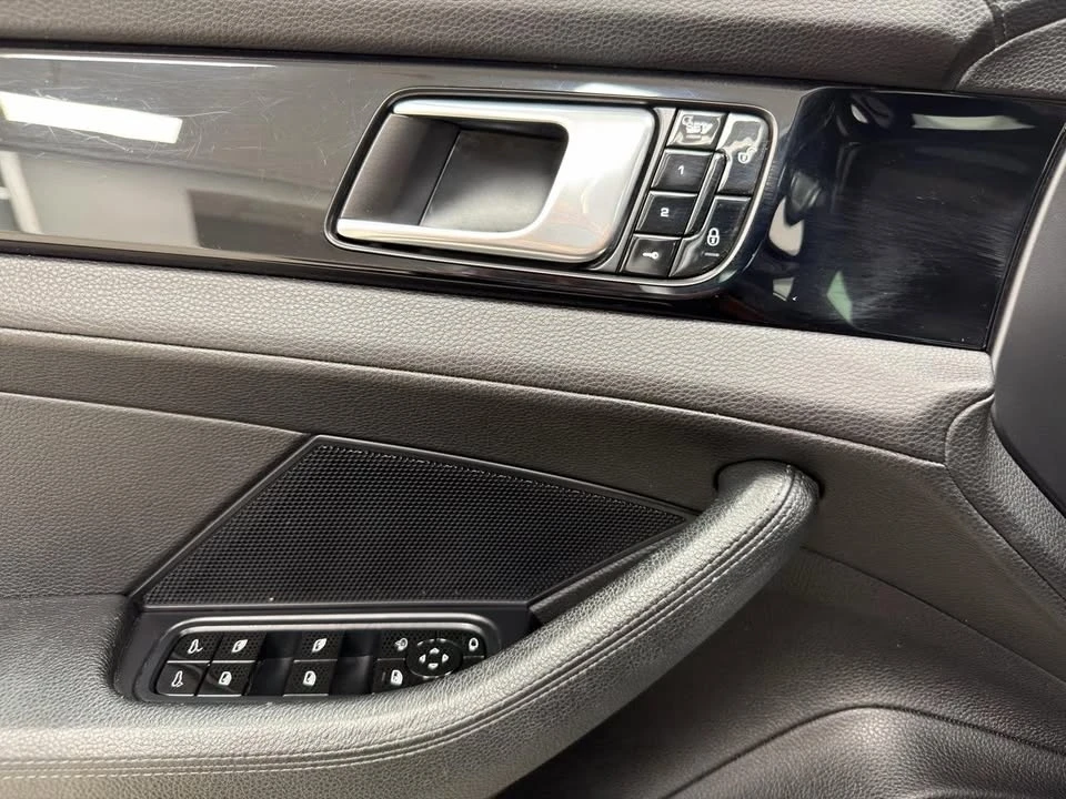 2018 Porsche 971 Panamera - Image 15 of 20