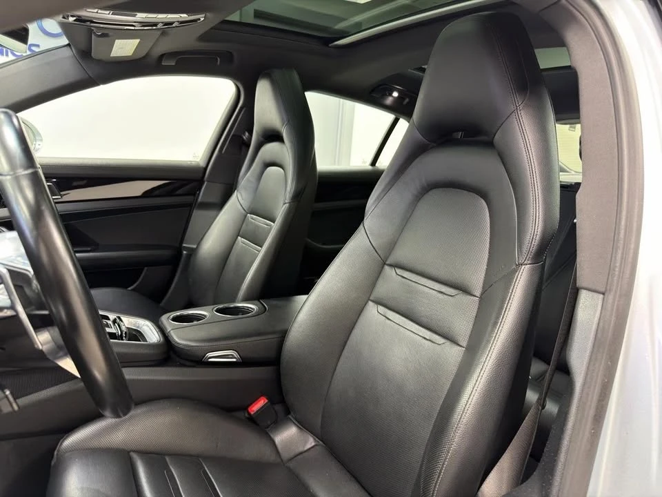 2018 Porsche 971 Panamera - Image 11 of 20