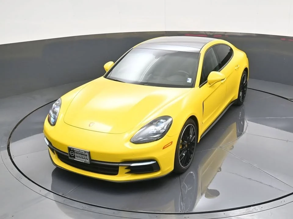 2018 Porsche 971 Panamera - Image 17 of 20