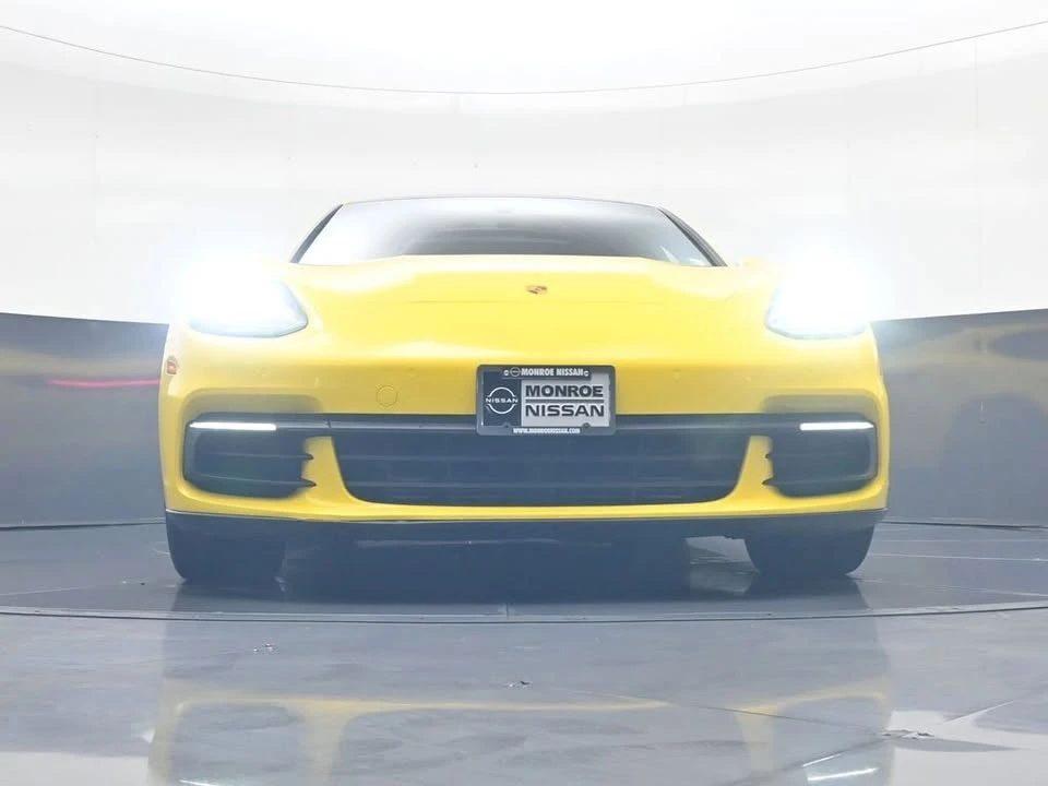2018 Porsche 971 Panamera - Image 8 of 20