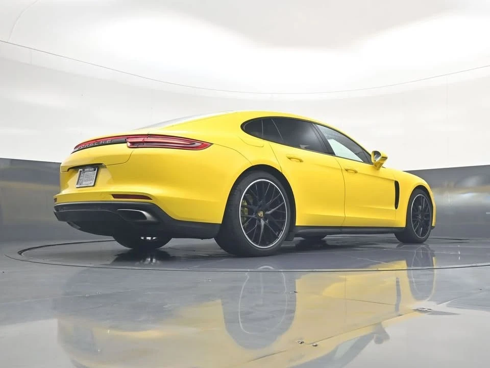 2018 Porsche 971 Panamera - Image 13 of 20