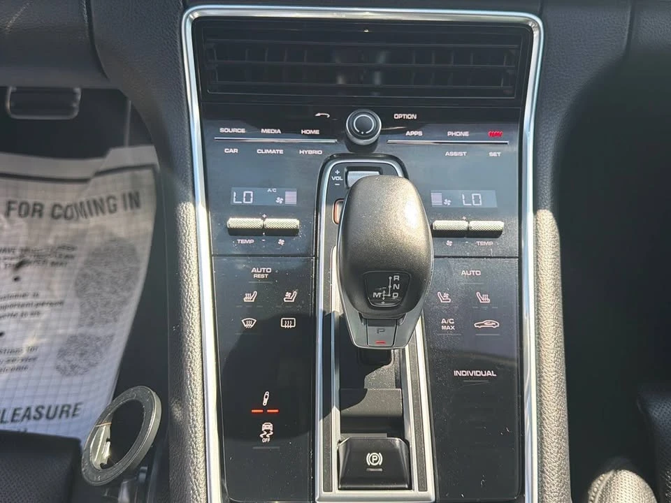 2018 Porsche 971 Panamera - Image 7 of 20