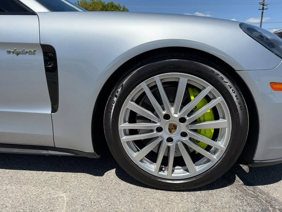 2018 Porsche 971 Panamera - Image 16 of 20