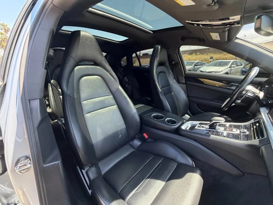 2018 Porsche 971 Panamera - Image 9 of 20