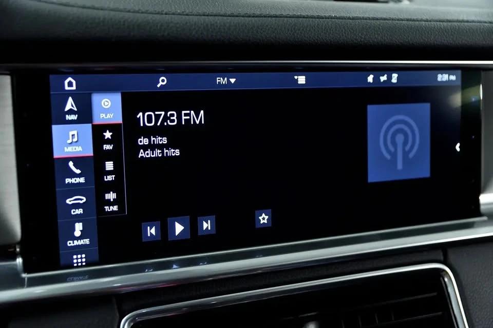 2018 Porsche 971 Panamera - Image 12 of 19