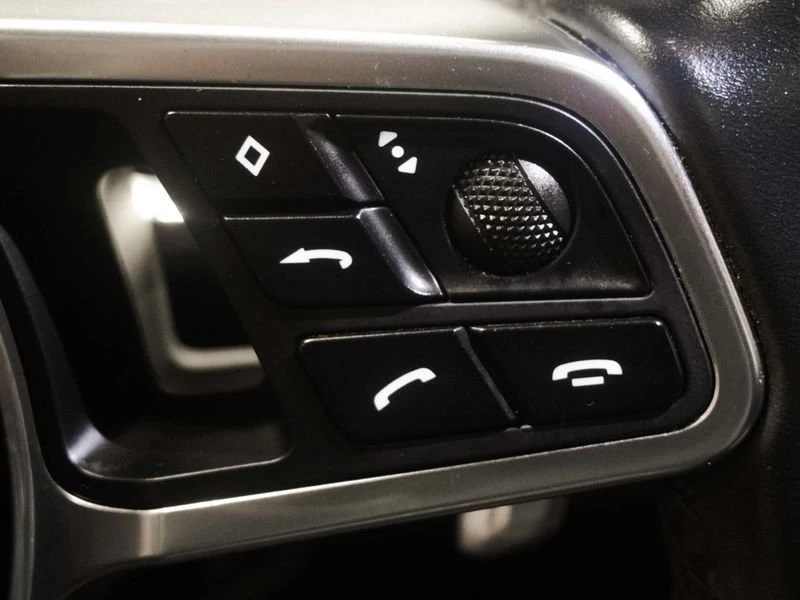 2018 Porsche 971 Panamera - Image 18 of 20