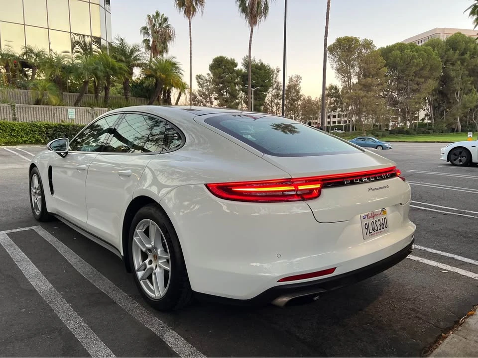 2018 Porsche 971 Panamera - Image 4 of 13