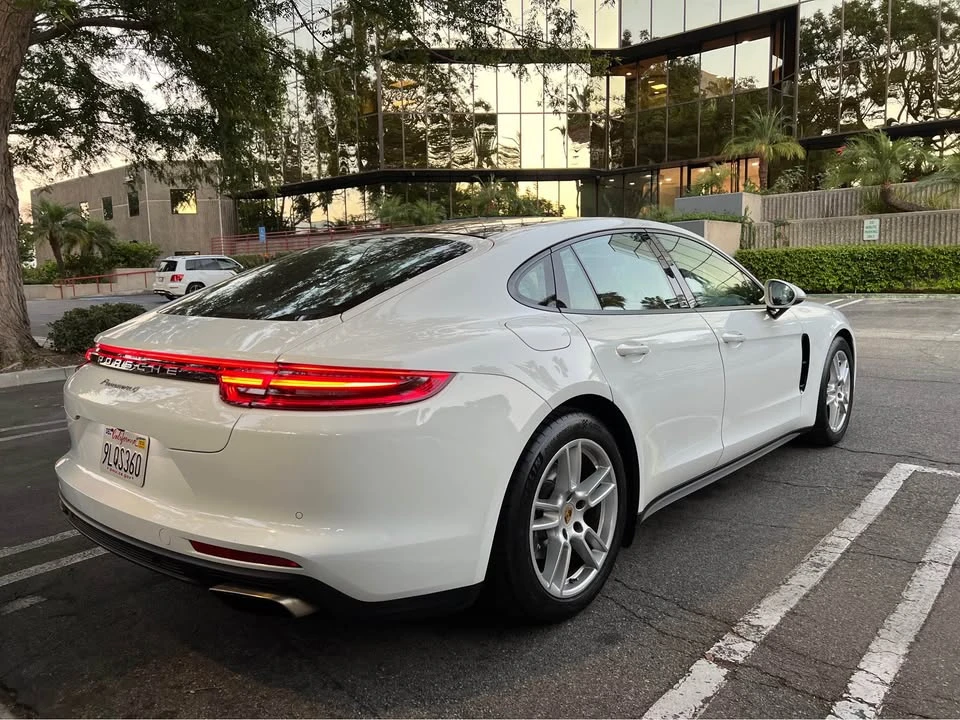 2018 Porsche 971 Panamera - Image 6 of 13