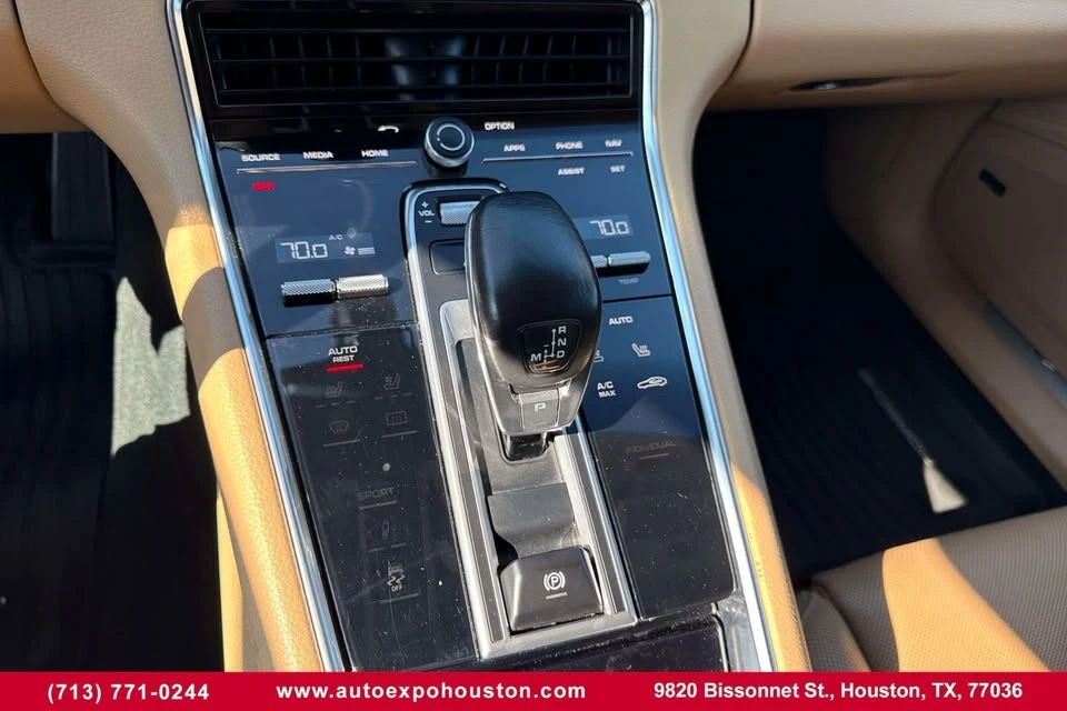 2018 Porsche 971 Panamera S - Image 11 of 20