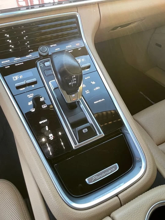 2018 Porsche 971 Panamera - Image 13 of 14
