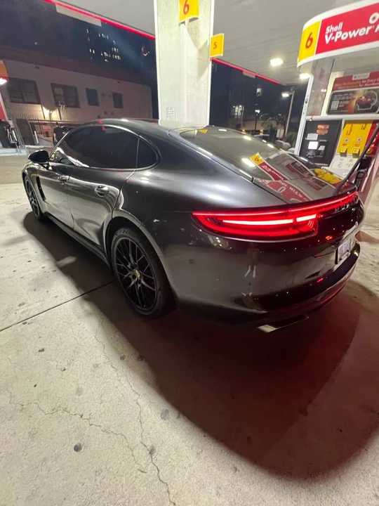 2018 Porsche 971 Panamera - Image 3 of 3