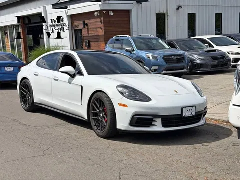 2018 Porsche Panamera