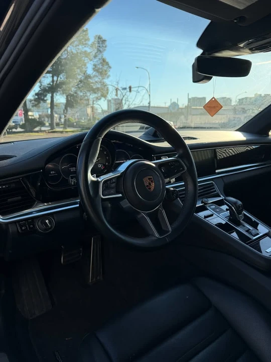 2018 Porsche 971 Panamera S - Image 8 of 14