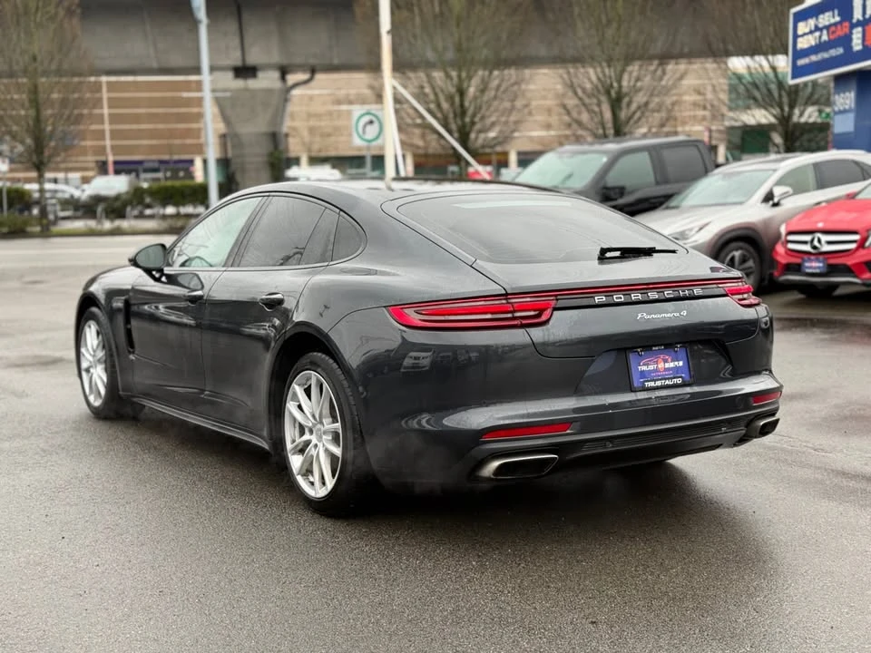 2018 Porsche 971 Panamera - Image 4 of 10