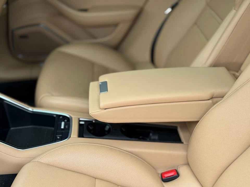2018 Porsche 971 Panamera - Image 14 of 16