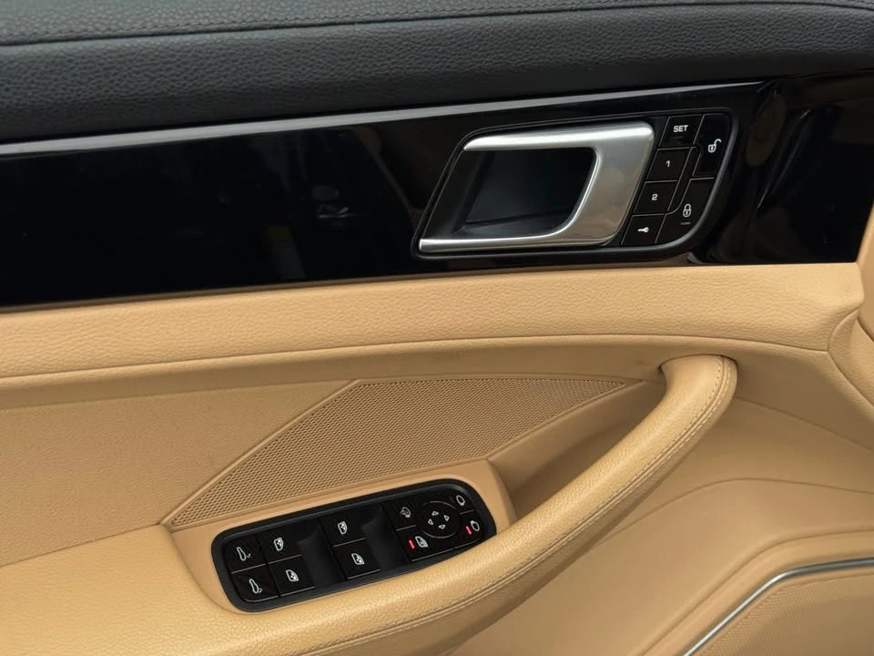 2018 Porsche 971 Panamera - Image 13 of 16
