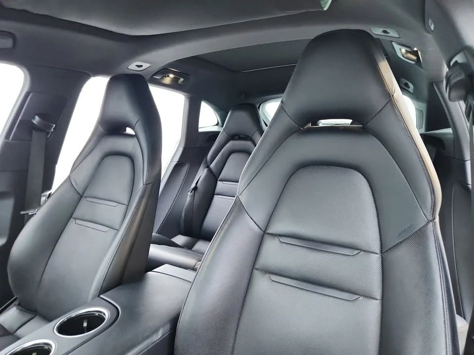 2018 Porsche 971 Panamera - Image 18 of 19