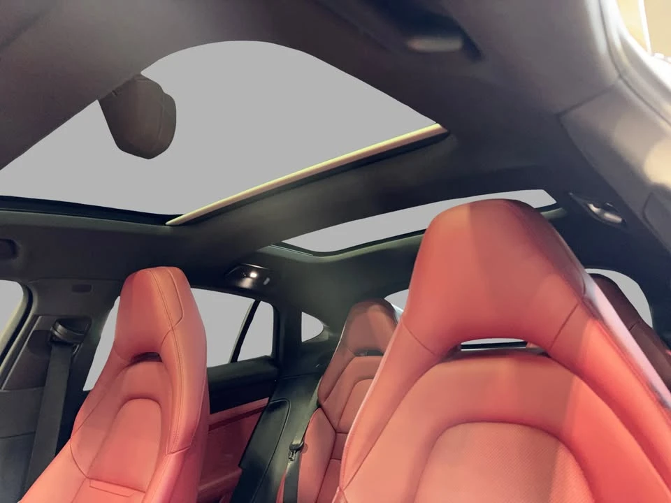 2018 Porsche 971 Panamera - Image 9 of 15