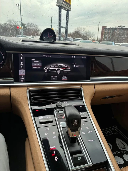 2018 Porsche 971 Panamera 4S - Image 18 of 20