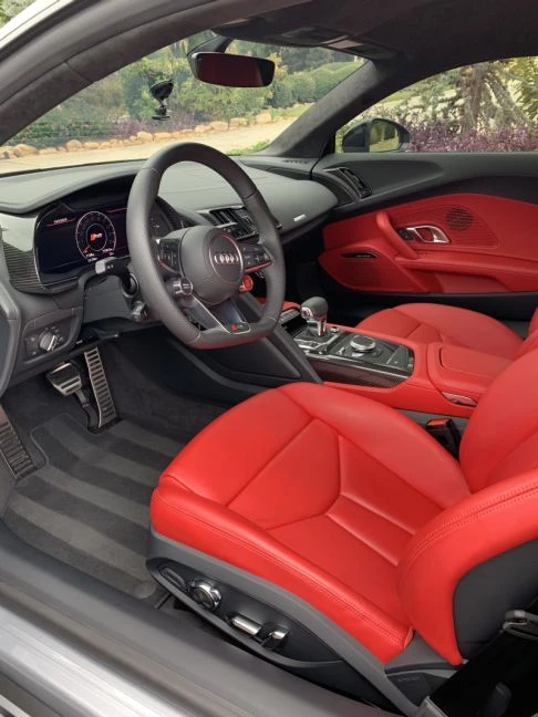 2018 Audi 4S R8 - Image 10 of 10