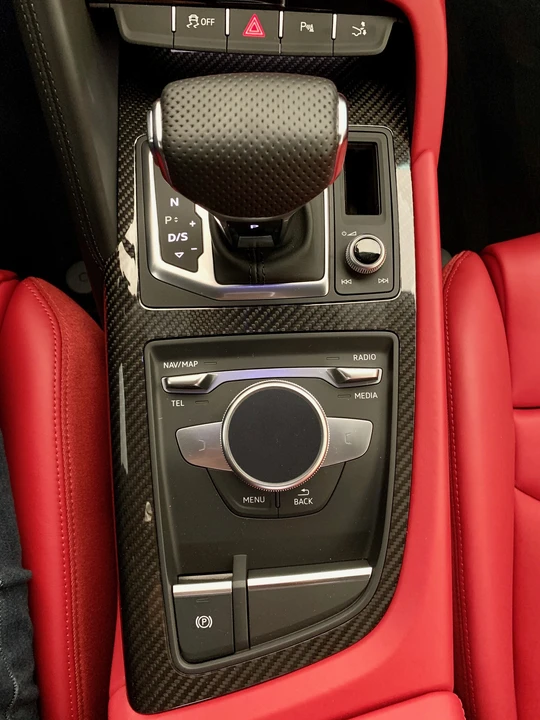 2018 Audi 4S R8 - Image 2 of 10