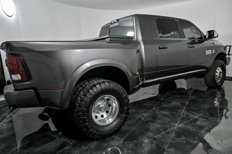 2018 Ram Heavy Duty - Image 9 of 21