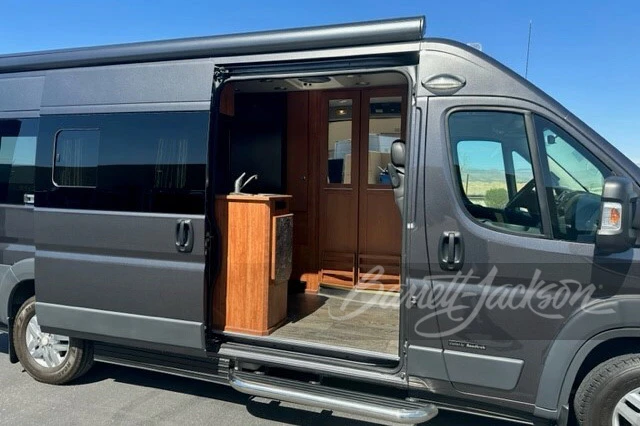 2018 Ram ProMaster - Image 8 of 10