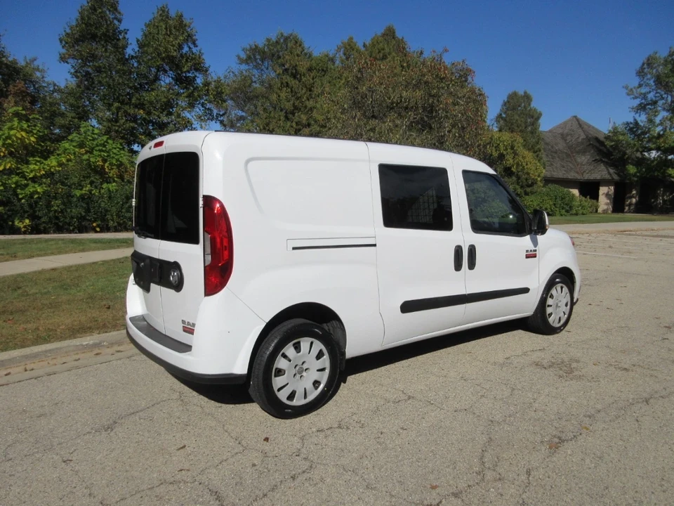 2018 Ram ProMaster - Image 9 of 21