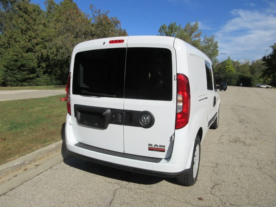 2018 Ram ProMaster - Image 11 of 21