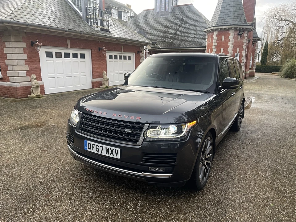 2018 Land Rover Range Rover L405 - Image 10 of 31