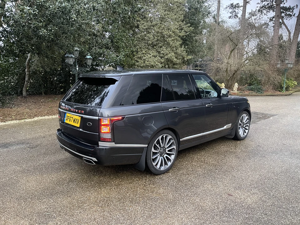 2018 Land Rover Range Rover L405 - Image 12 of 31