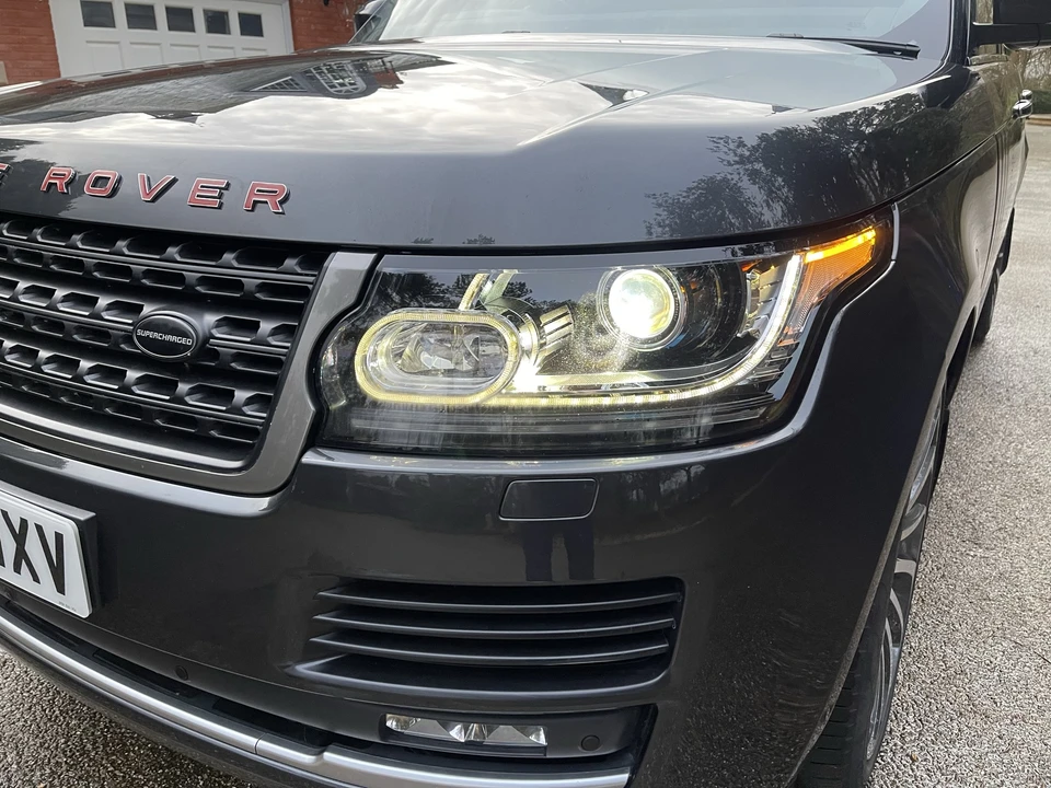 2018 Land Rover Range Rover L405 - Image 18 of 31