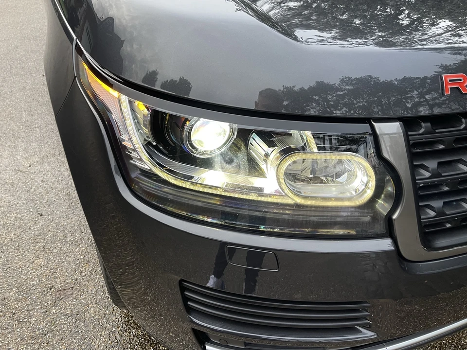 2018 Land Rover Range Rover L405 - Image 25 of 31