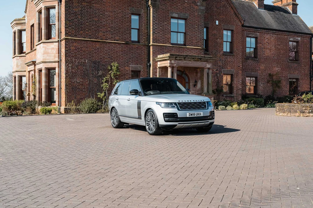 2018 Land Rover Range Rover L405 - Image 4 of 31