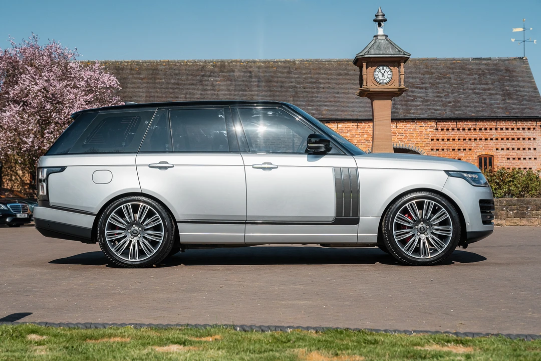 2018 Land Rover Range Rover L405 - Image 13 of 31