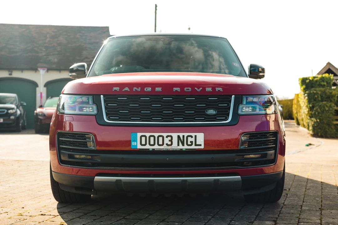 2018 Land Rover Range Rover L405 - Image 11 of 31