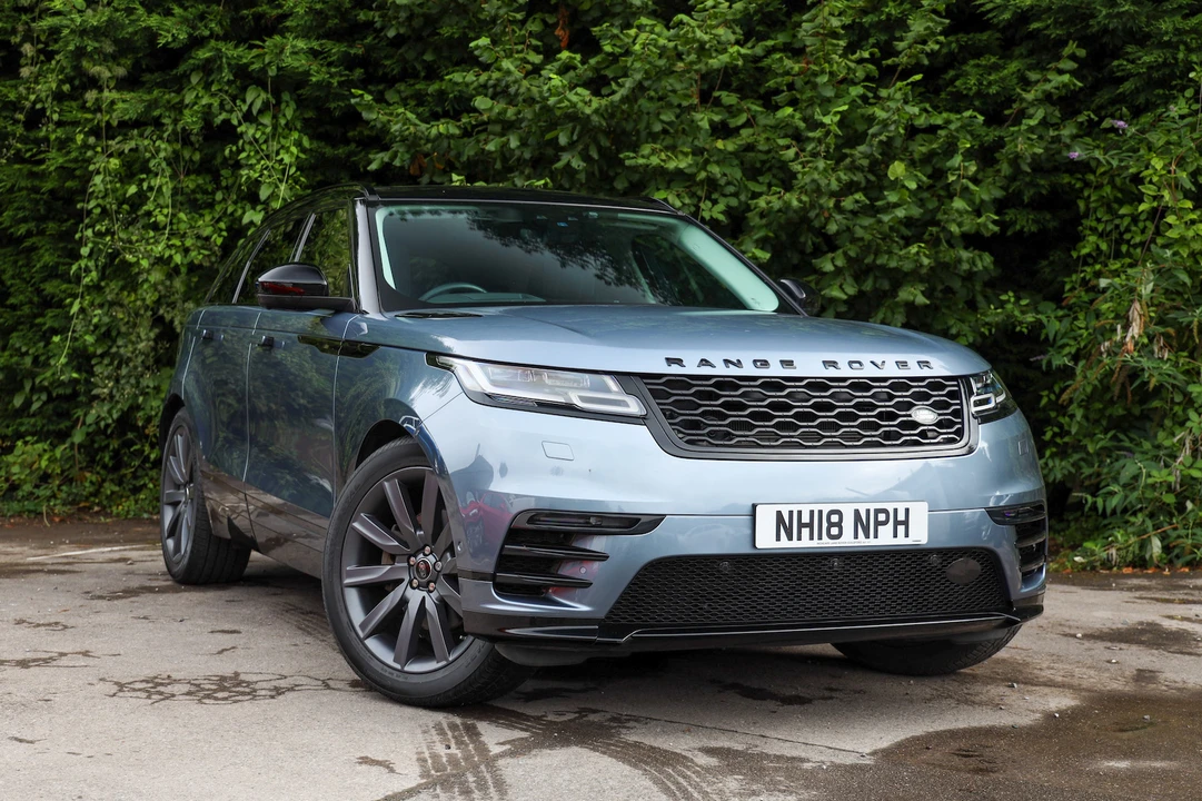 2018 Land Rover Range Rover Velar - Image 2 of 31
