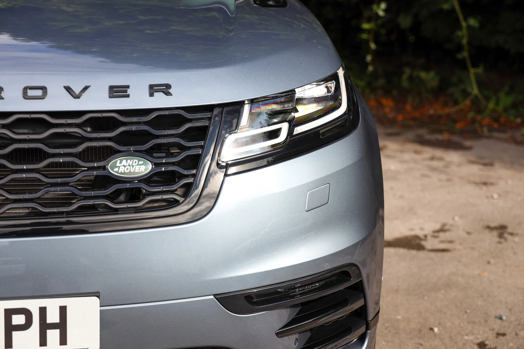 2018 Land Rover Range Rover Velar - Image 17 of 31