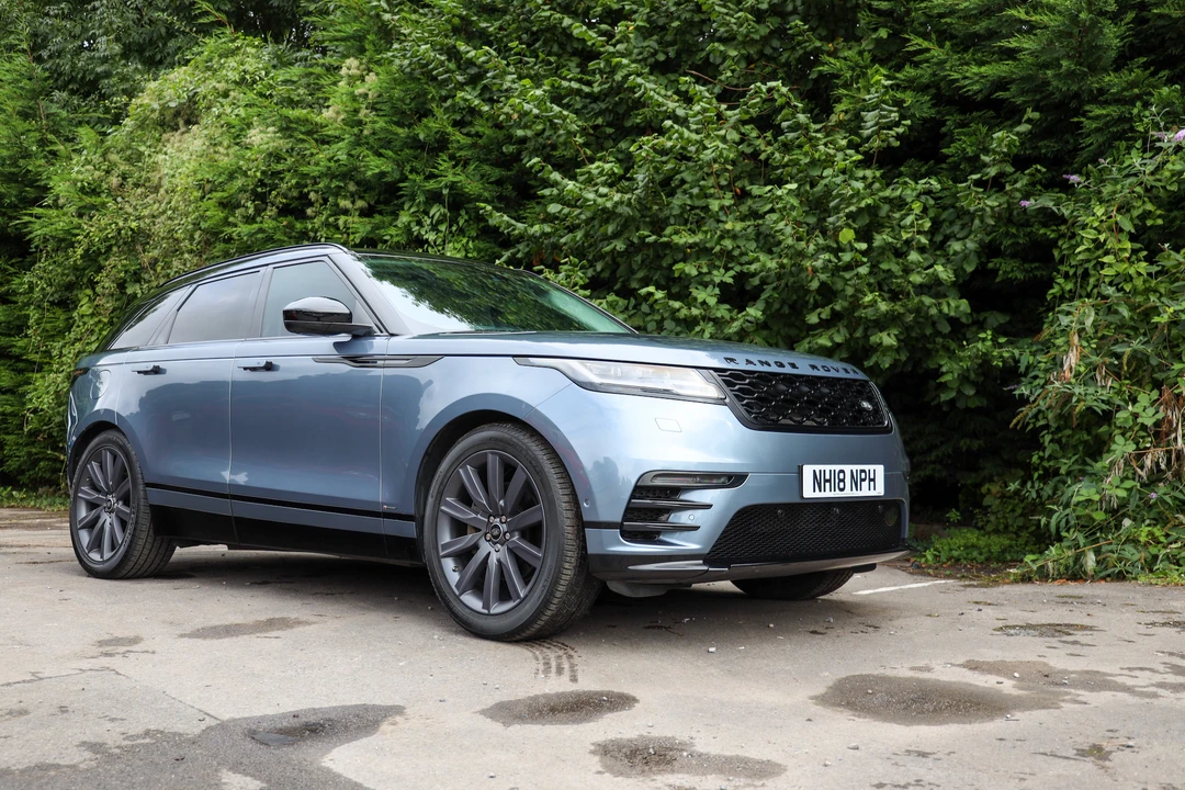 2018 Land Rover Range Rover Velar - Image 11 of 31
