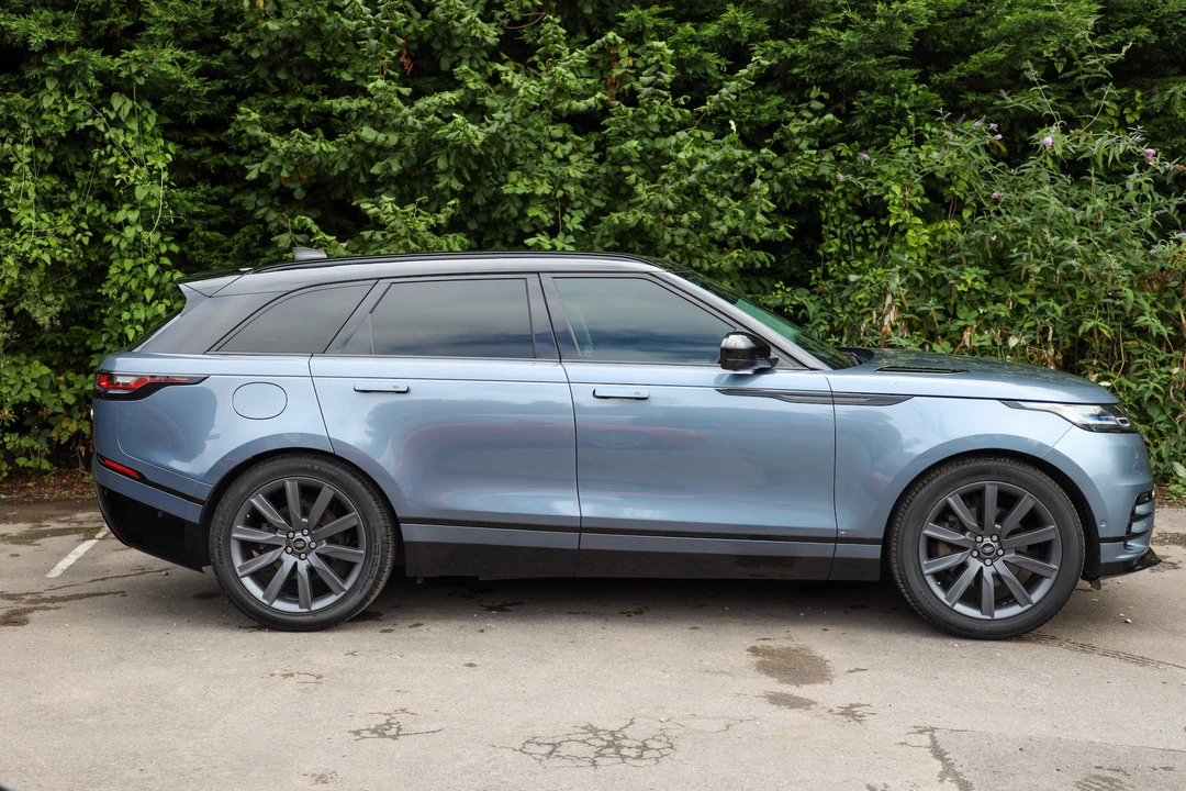 2018 Land Rover Range Rover Velar - Image 6 of 31