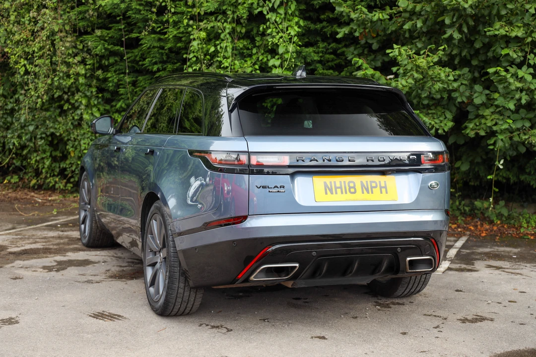 2018 Land Rover Range Rover Velar - Image 7 of 31