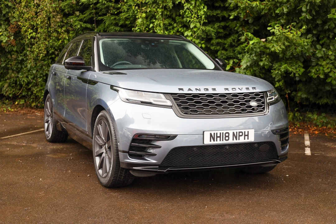 2018 Land Rover Range Rover Velar - Image 13 of 31
