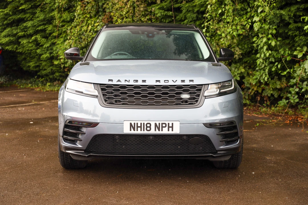 2018 Land Rover Range Rover Velar - Image 14 of 31