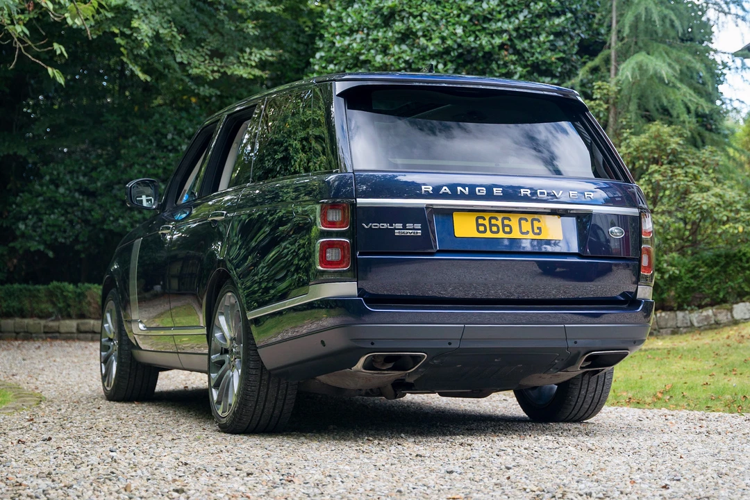 2018 Land Rover Range Rover L405 - Image 7 of 31