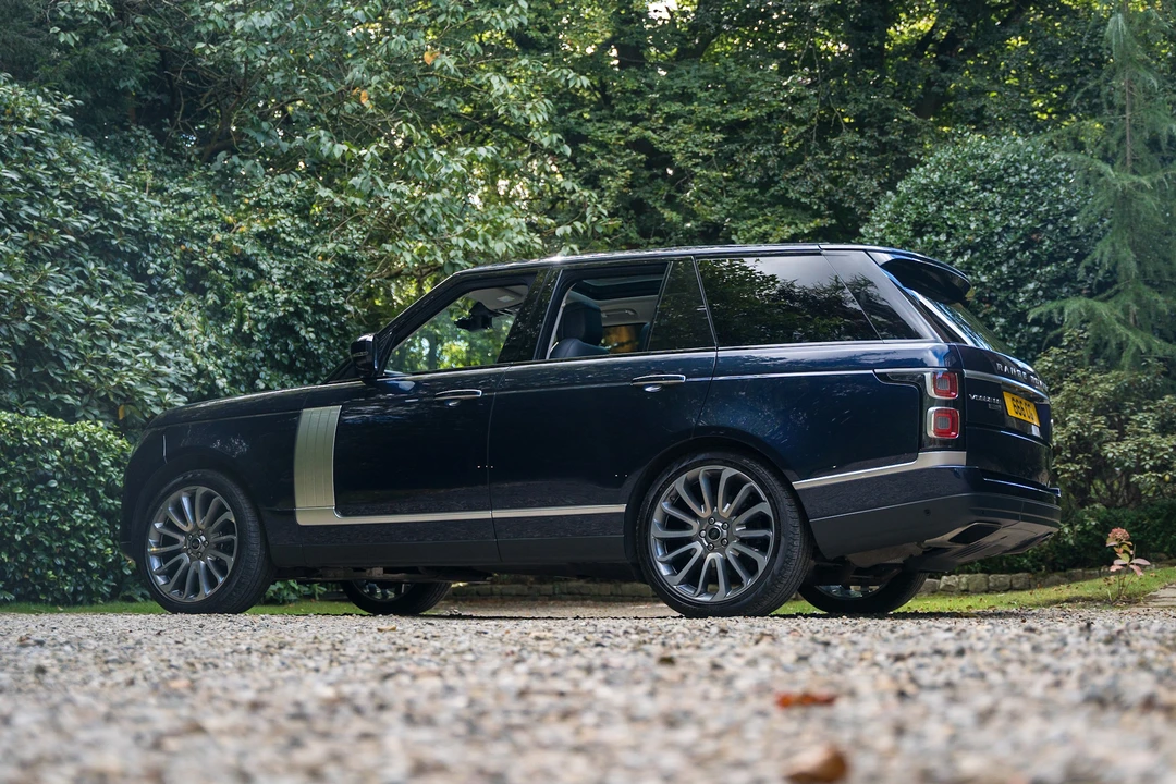 2018 Land Rover Range Rover L405 - Image 13 of 31