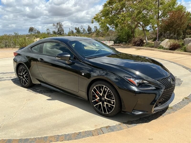 2018 Lexus RC - Image 9 of 24