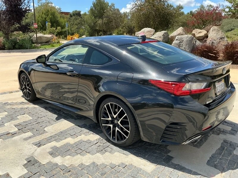 2018 Lexus RC - Image 13 of 24