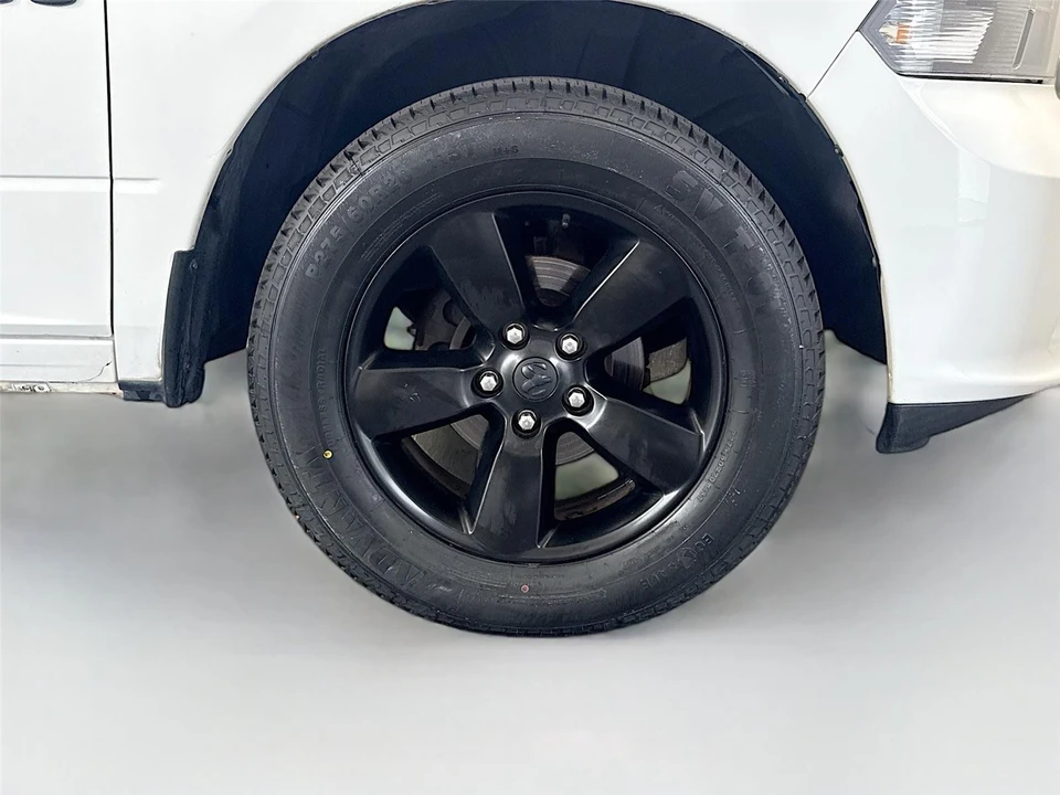 2018 Ram 1500 1st Gen - Image 28 of 31
