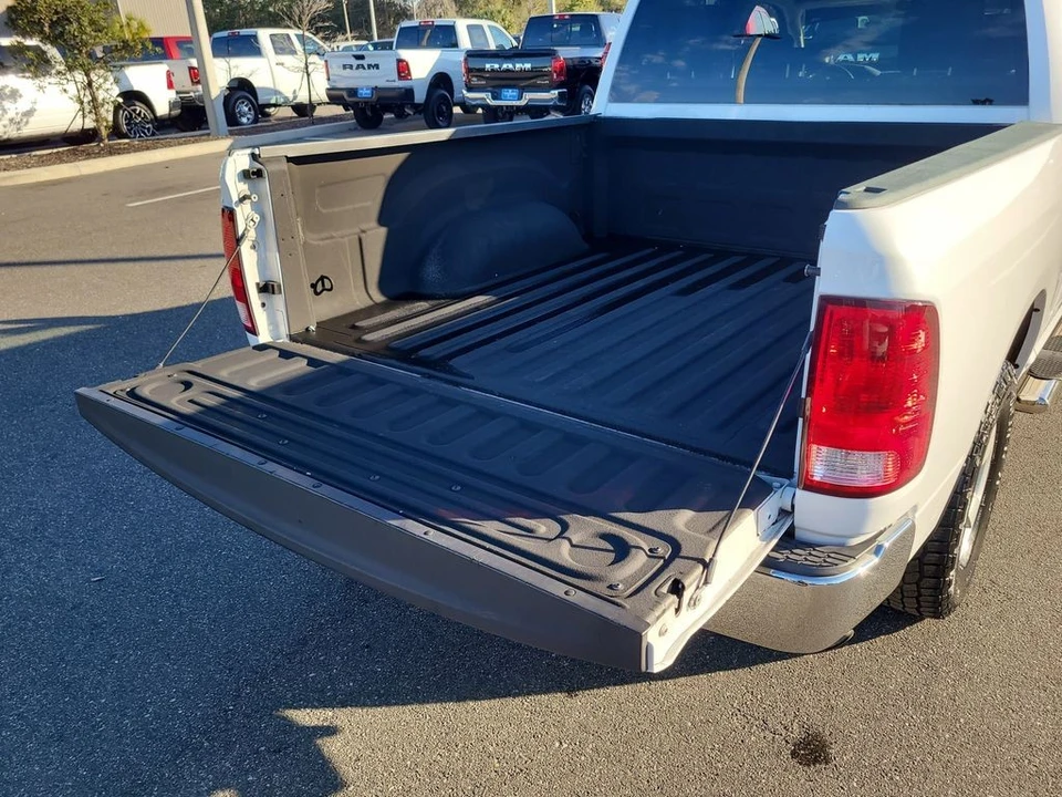 2018 Ram 1500 1st Gen - Image 8 of 12